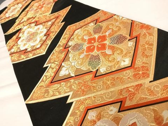 平和屋着物◎六通柄袋帯　唐織　松皮菱花文　黒地　金銀糸　正絹　逸品　AABB2911yx