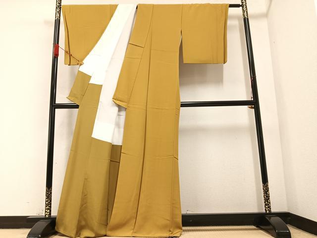 平和屋着物●友禅作家　城戸壇上　色無地　山吹色　正絹　逸品　AABB2926ph