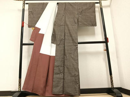 平和屋着物●本場大島紬　カタス9マルキ　草花文　正絹　逸品　AABB2937ph