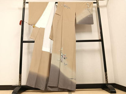 平和屋着物●十日町友禅　女流作家　遠田藤舟 　訪問着　飾花文　暈し染め　正絹　逸品　AABB2946ph