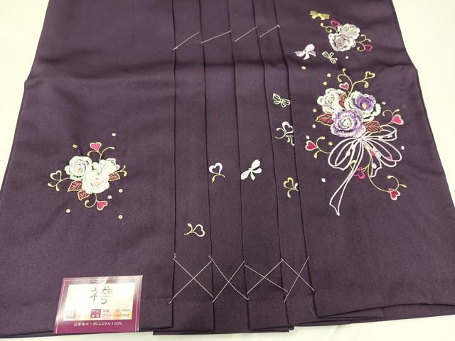 平和屋着物●行灯袴　刺繍　舞花文　金糸　洗える着物　未使用　AABB2982ph