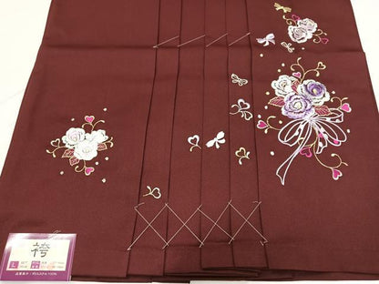 平和屋着物●行灯袴　刺繍　舞花文　金糸　洗える着物　未使用　AABB2994ph