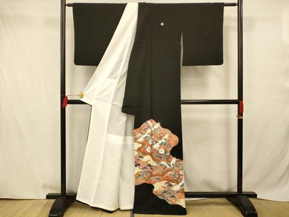 平和屋着物■豪華黒留袖　刺繍　飛鶴吉祥花文　暈し染め　金彩　正絹　逸品　AABB3119fw