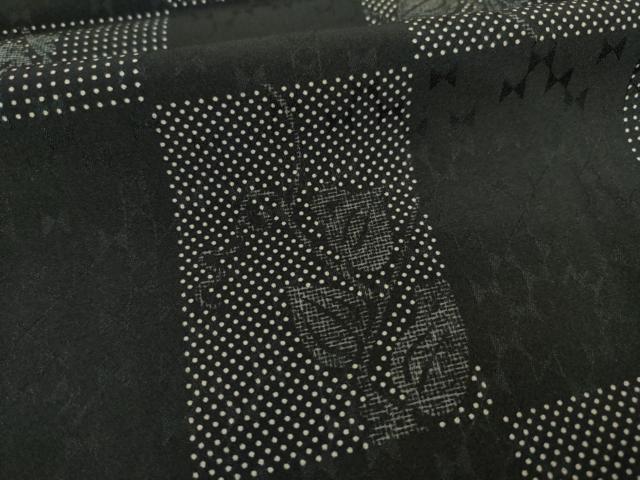 平和屋着物●小振袖 二尺袖 市松花文 黒地 洗える着物 未使用 AABB3223ck