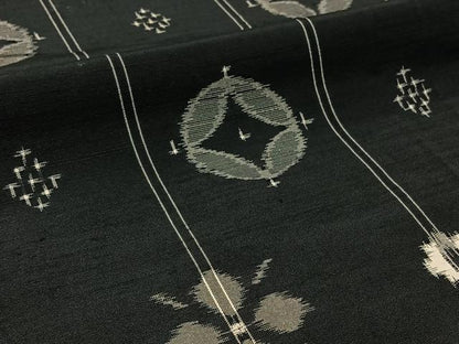 平和屋着物▽上質な紬 単衣 七宝花文 黒地 正絹 逸品 AABB3561jh