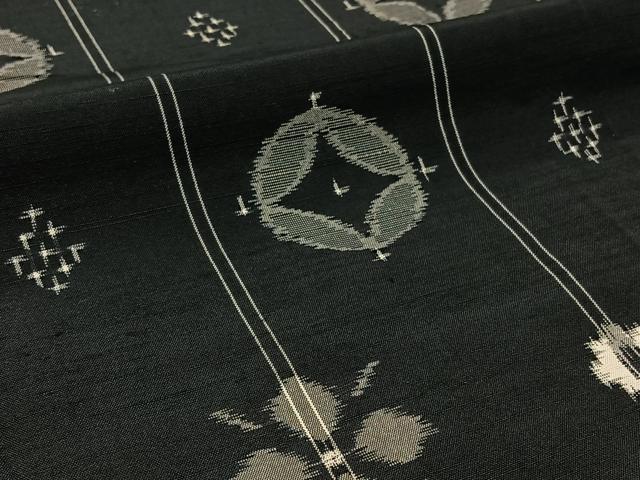 平和屋着物▽上質な紬 単衣 七宝花文 黒地 正絹 逸品 AABB3561jh