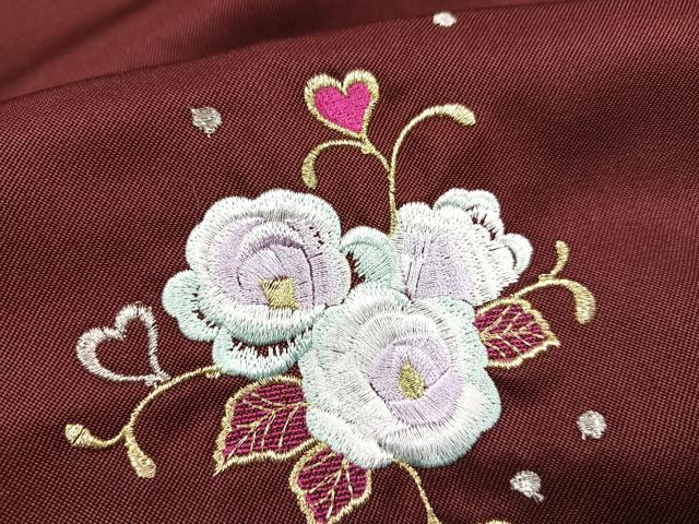 平和屋着物●行灯袴　刺繍　舞花文　金糸　洗える着物　未使用　AABB3606ph