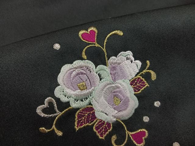 平和屋着物●行灯袴　刺繍　舞花文　黒地　金糸　洗える着物　未使用　AABB3610ph