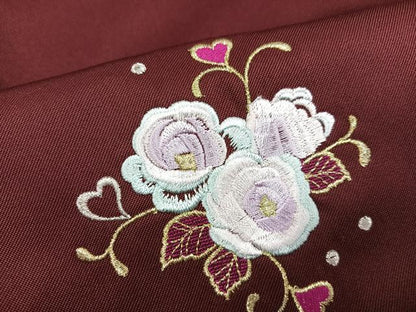 平和屋着物●行灯袴　刺繍　舞花文　金糸　洗える着物　未使用　AABB3613ph