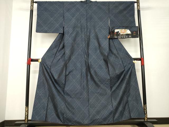 平和屋着物●本場大島紬　格子花文　証紙付き　正絹　逸品　AABB3819ck