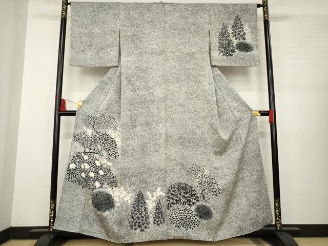 平和屋着物●訪問着　椿　楓　笹　黒地　金彩　正絹　逸品　AABB3868ck