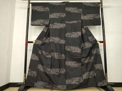 平和屋着物●本場大島紬 カタス7マルキ 横段風景文 黒地 正絹 逸品 AABB3876ck