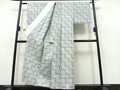 平和屋着物▽上質な紬 　単衣　 幾何学文様　正絹　逸品　未使用　AABB3894jh
