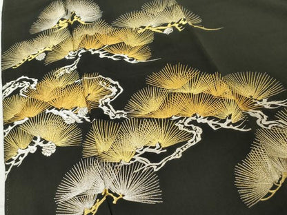 平和屋着物■豪華黒留袖　枝松文　金銀糸　正絹　逸品　AABB4238cs