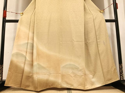 平和屋着物●訪問着　作家物　草木染　遠山霞文　暈し染め　金彩　正絹　逸品　AABB4380ph