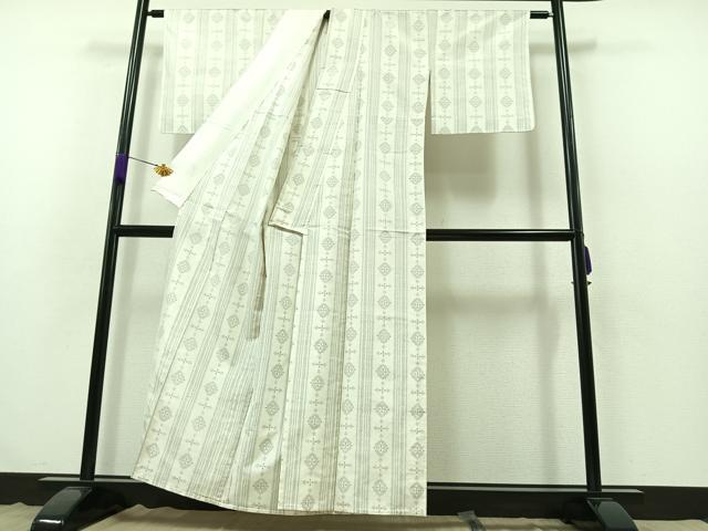 平和屋着物▽本場大島紬　白大島　単衣　花間道　正絹　逸品　AABB4482jh