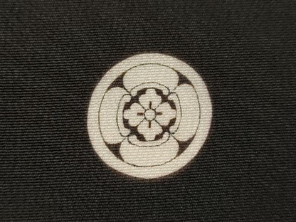 平和屋着物●豪華黒留袖　友禅　作家物　更紗花鳥文　正絹　逸品　AABB5415ck