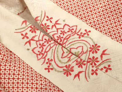 平和屋着物∵女の子 十三参り 子供 祝着・長襦袢(無双仕立て)セット 駒刺繍 御所車花文 金彩 逸品 AABB5675ja