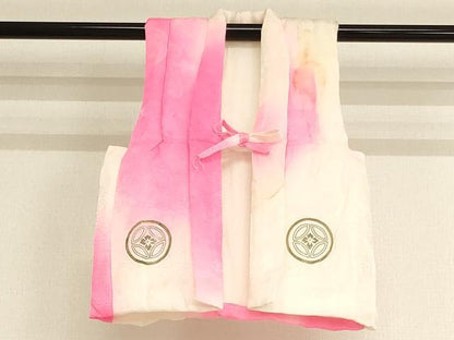 平和屋着物[]七五三　女の子　３歳　袖なし羽織　刺繍　飛鶴松竹梅文　金糸　金彩　逸品　AABB5680ja