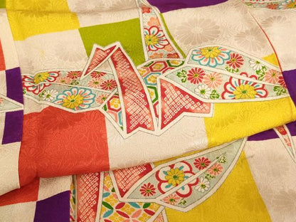 平和屋着物∵女の子 十三参り 子供 祝着 市松折り鶴文 逸品 AABB5696ja