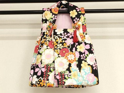 平和屋着物[]七五三　女の子　３歳　祝着　三つ身　長襦袢(単衣)・被布・小物セット　花尽くし文　黒地　金彩　未使用　AABB5782ja