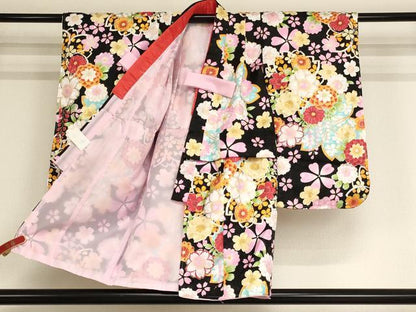 平和屋着物[]七五三　女の子　３歳　祝着　三つ身　長襦袢(単衣)・被布・小物セット　花尽くし文　黒地　金彩　未使用　AABB5783ja