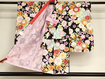 平和屋着物[]七五三　女の子　３歳　祝着　三つ身　長襦袢(単衣)・被布・小物セット　花尽くし文　黒地　金彩　未使用　AABB5784ja
