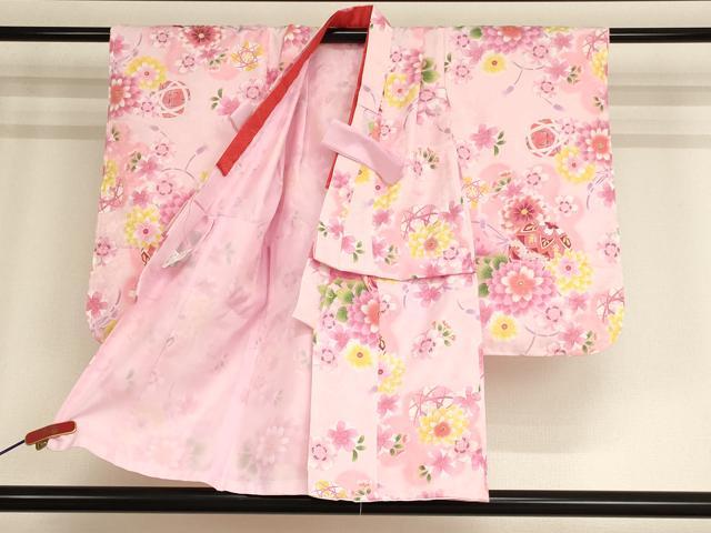 平和屋着物[]七五三　女の子　３歳　祝着　三つ身　長襦袢(単衣)・被布・小物セット　花手毬文　暈し染め　金彩　未使用　AABB5787ja