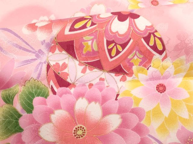 平和屋着物[]七五三　女の子　３歳　祝着　三つ身　長襦袢(単衣)・被布・小物セット　花手毬文　暈し染め　金彩　未使用　AABB5787ja
