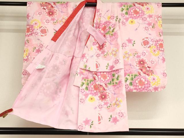 平和屋着物[]七五三　女の子　３歳　祝着　三つ身　長襦袢(単衣)・被布・小物セット　花手毬文　暈し染め　金彩　未使用　AABB5788ja