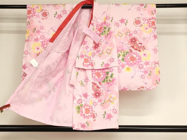 平和屋着物[]七五三　女の子　３歳　祝着　三つ身　長襦袢(単衣)・被布・小物セット　花手毬文　暈し染め　金彩　未使用　AABB5790ja