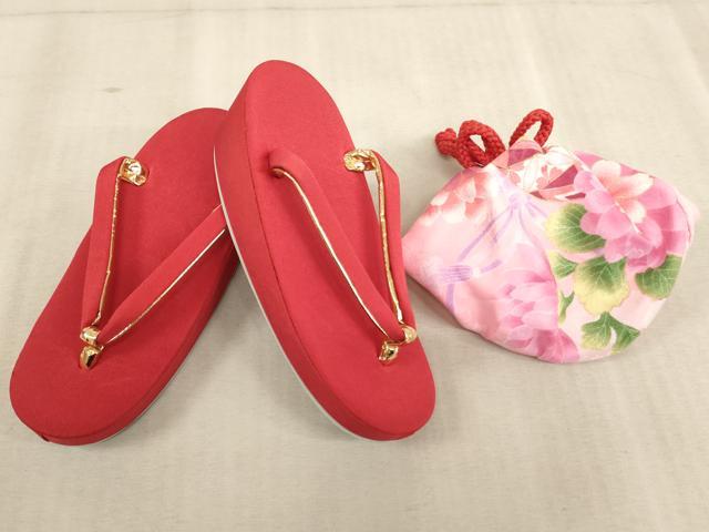 平和屋着物[]七五三　女の子　３歳　祝着　三つ身　長襦袢(単衣)・被布・小物セット　花手毬文　暈し染め　金彩　未使用　AABB5790ja