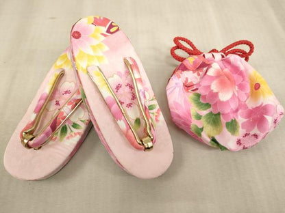 平和屋着物[]七五三　女の子　３歳　祝着　三つ身　長襦袢(単衣)・被布・小物セット　花手毬文　暈し染め　金彩　未使用　AABB5791ja