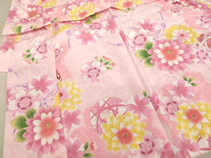 平和屋着物[]七五三　女の子　３歳　祝着　三つ身　長襦袢(単衣)・被布・小物セット　花手毬文　暈し染め　金彩　未使用　AABB5792ja