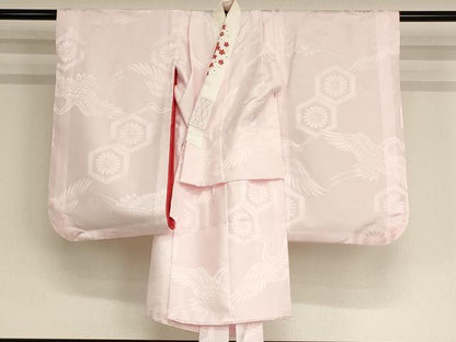 平和屋着物[]子供　女の子　長襦袢　袷　飛鶴花亀甲地紋　薄桜色　半衿刺繍　AABB5823ja
