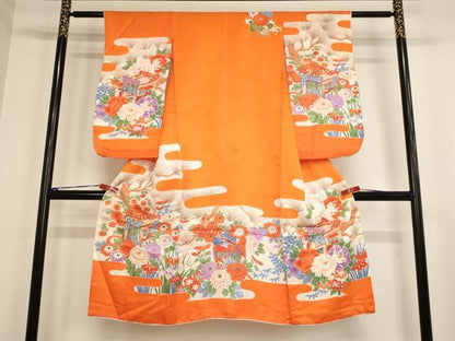 平和屋着物[]七五三　女の子　７歳　祝着　四つ身　駒刺繍　御所車花文　金彩　逸品　AABB5835ja