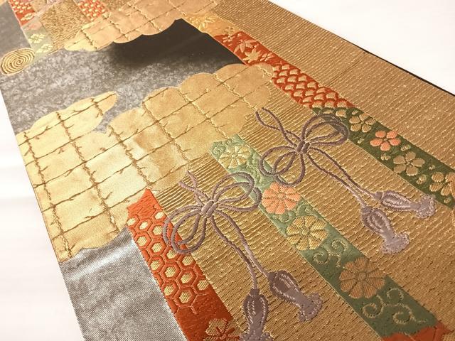 平和屋着物◎六通柄袋帯　唐織　法典華禮文　金糸　正絹　逸品　AABB6082yx