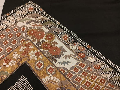 平和屋着物●豪華黒留袖　友禅　作家物　刺繍　松竹梅吉祥文　金彩　正絹　逸品　AABB6265ph