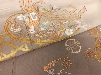 平和屋着物●豪華色留袖　駒刺繍　宝尽くし文　暈し染め　金彩　正絹　逸品　AABB6390zg