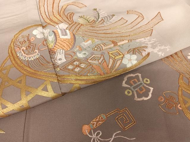 平和屋着物●豪華色留袖　駒刺繍　宝尽くし文　暈し染め　金彩　正絹　逸品　AABB6390zg