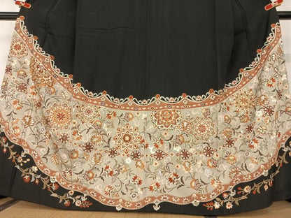 平和屋着物●総刺繍 黒留袖 中国三大刺繍 汕頭刺繍 スワトウ刺繍 更紗花文 金糸 正絹 逸品 AABB6401zg
