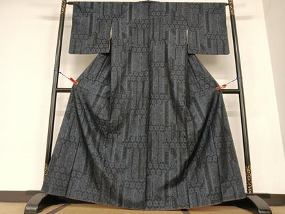 平和屋着物●上質な紬 草花間道 麻の葉文様 正絹 逸品 未使用 AABB6461zg