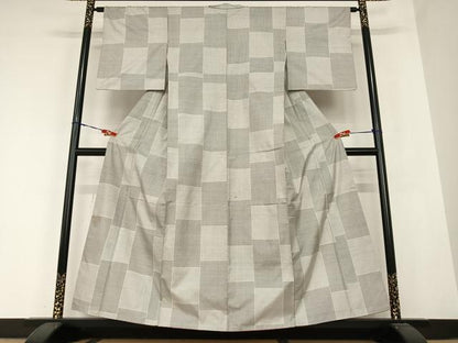 平和屋着物●本場大島紬 白大島 一元7マルキ 浜松文様 正絹 逸品 AABB6483zg