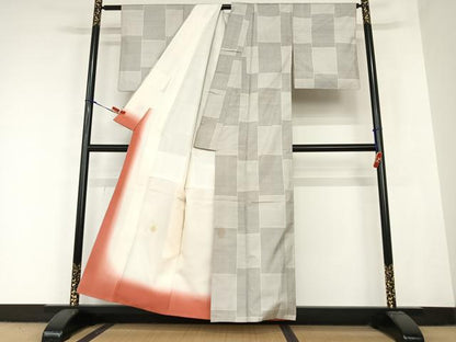 平和屋着物●本場大島紬 白大島 一元7マルキ 浜松文様 正絹 逸品 AABB6483zg