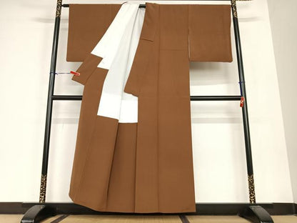 平和屋着物●上質な色無地　黒茶色　正絹　逸品　AABB6531zg