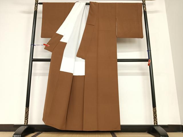 平和屋着物●上質な色無地　黒茶色　正絹　逸品　AABB6531zg