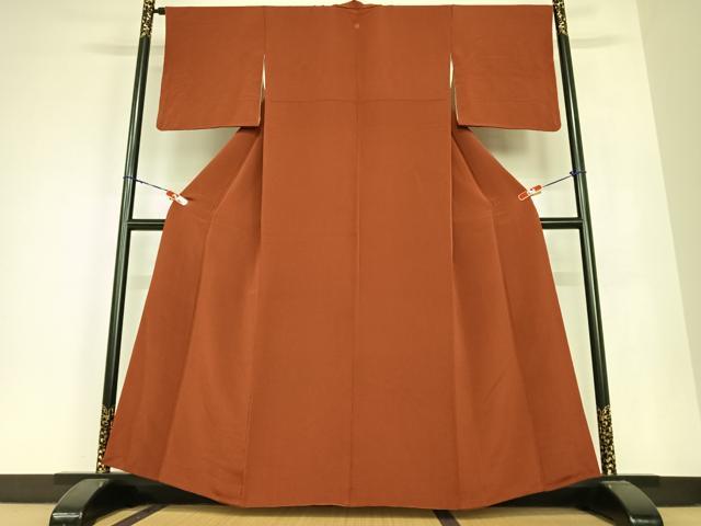 平和屋着物●上質な色無地　葡萄茶色　鬼しぼ縮緬　正絹　逸品　AABB6532zg