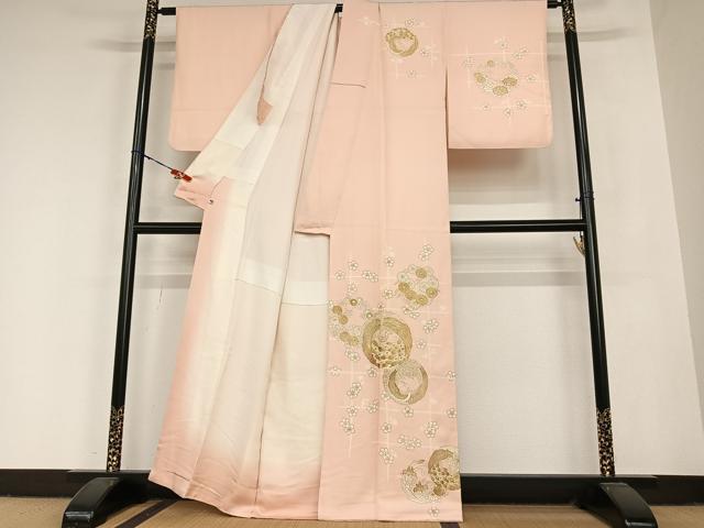 平和屋着物●訪問着 駒刺繍 孔雀枝梅花文 金彩 正絹 逸品 AABB6594zg