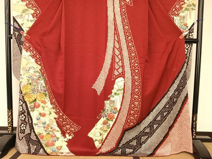 平和屋着物●ブライダルファッションデザイナー・桂由美 振袖 駒刺繍 御所車花文 金糸 金彩 正絹 逸品 AABB6601np