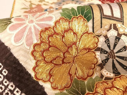 平和屋着物●ブライダルファッションデザイナー・桂由美 振袖 駒刺繍 御所車花文 金糸 金彩 正絹 逸品 AABB6601np